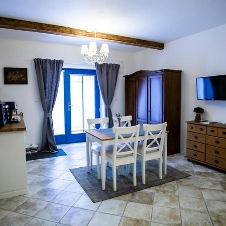 Mikulov Apartmany Magistr Exteriör bild